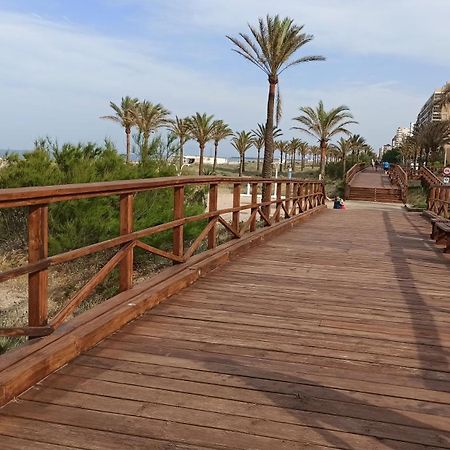 Apartamento, Estudio En La Playa Playa de Gandia المظهر الخارجي الصورة