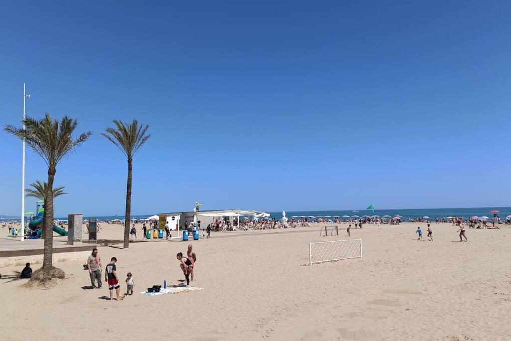 Apartamento, Estudio En La Playa Playa de Gandia المظهر الخارجي الصورة